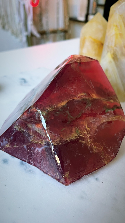 Kristalltvål - Röd granat L