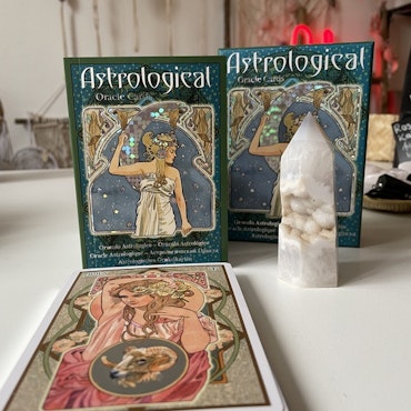 Astrological, oracle cards