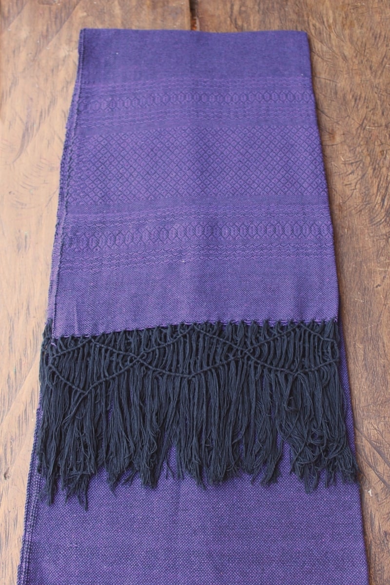 Rebozo, Connection