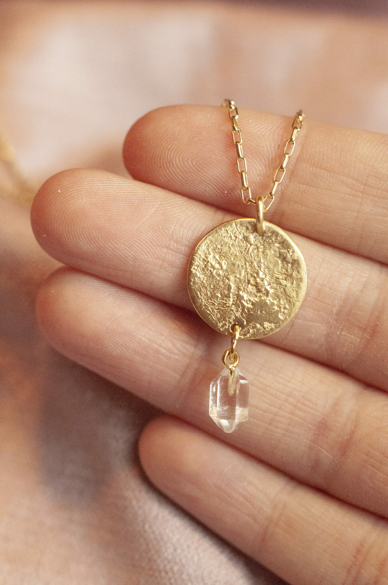 Herkimer diamant "Moon dancer", halsband guld från Spirit of Wonder