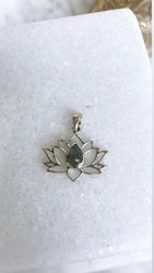Lotusblomma med Labradorit, silver 925
