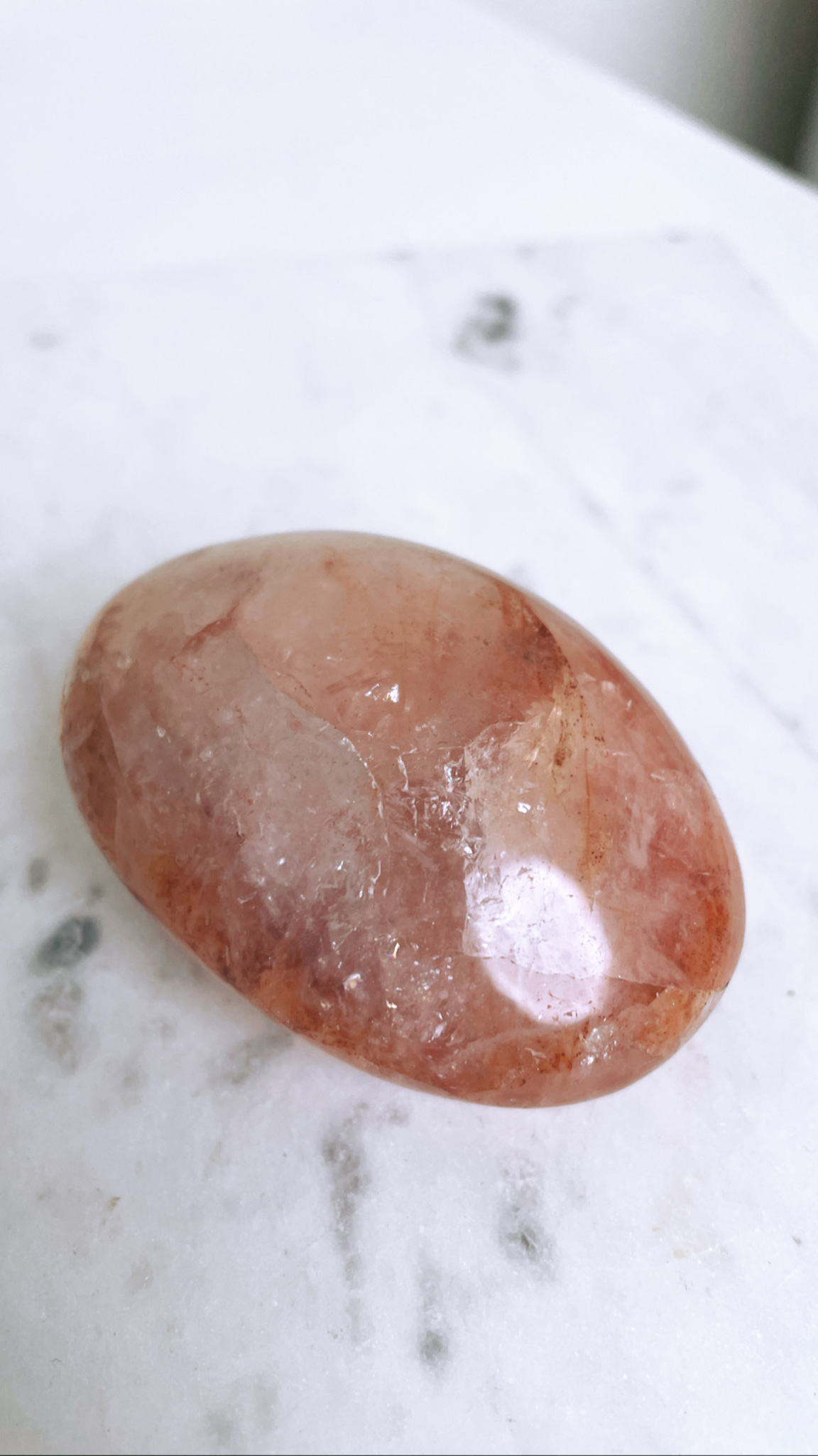 Fire quartz /Hematoid quartz, palmstone R