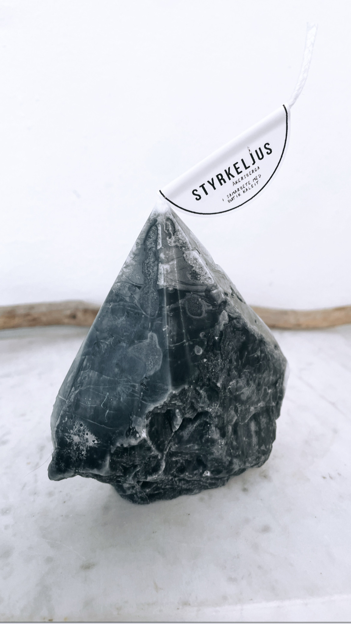 Kristalljus a la Kalcit, Obsidian