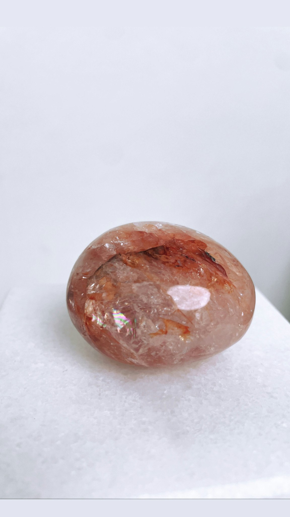 Fire quartz/ Hematoidkvarts, palmstone B