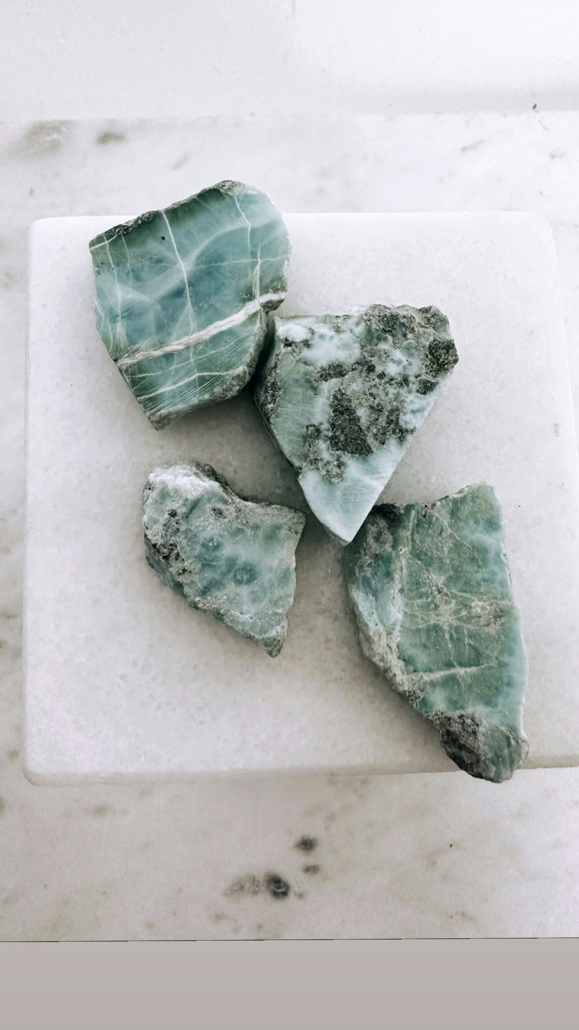 Larimar, rå