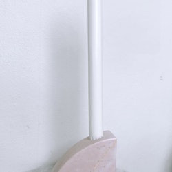 Ljusstake / bokstöd i Rosa marmor