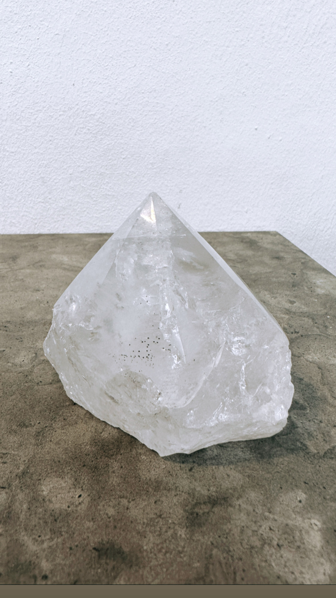 Bergkristall, semipolerad spets