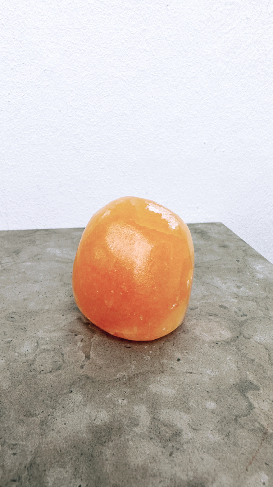 Orange kalcit, free form