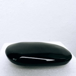 Svart Obsidian, palmstone