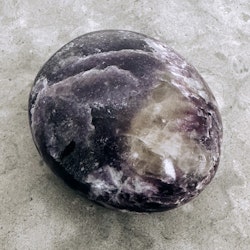 Lepidolit, palmstone (B1)
