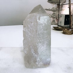 Bergkristall med aura, torn (E)