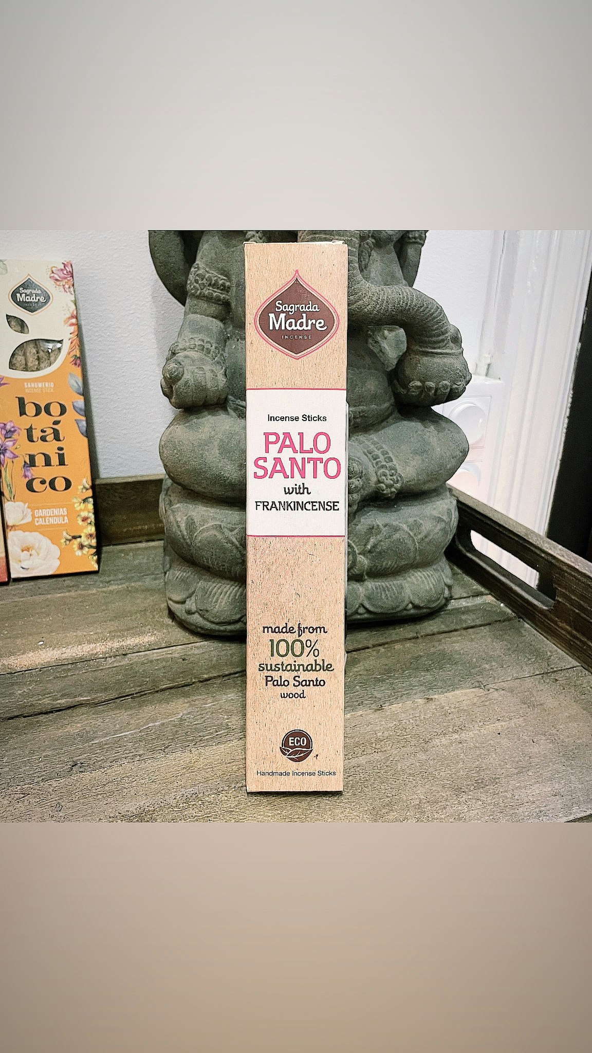 Palo Santo & Frankincense rökelsepinnar, Sagrada Madre