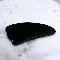 Svart Obsidian, gua sha