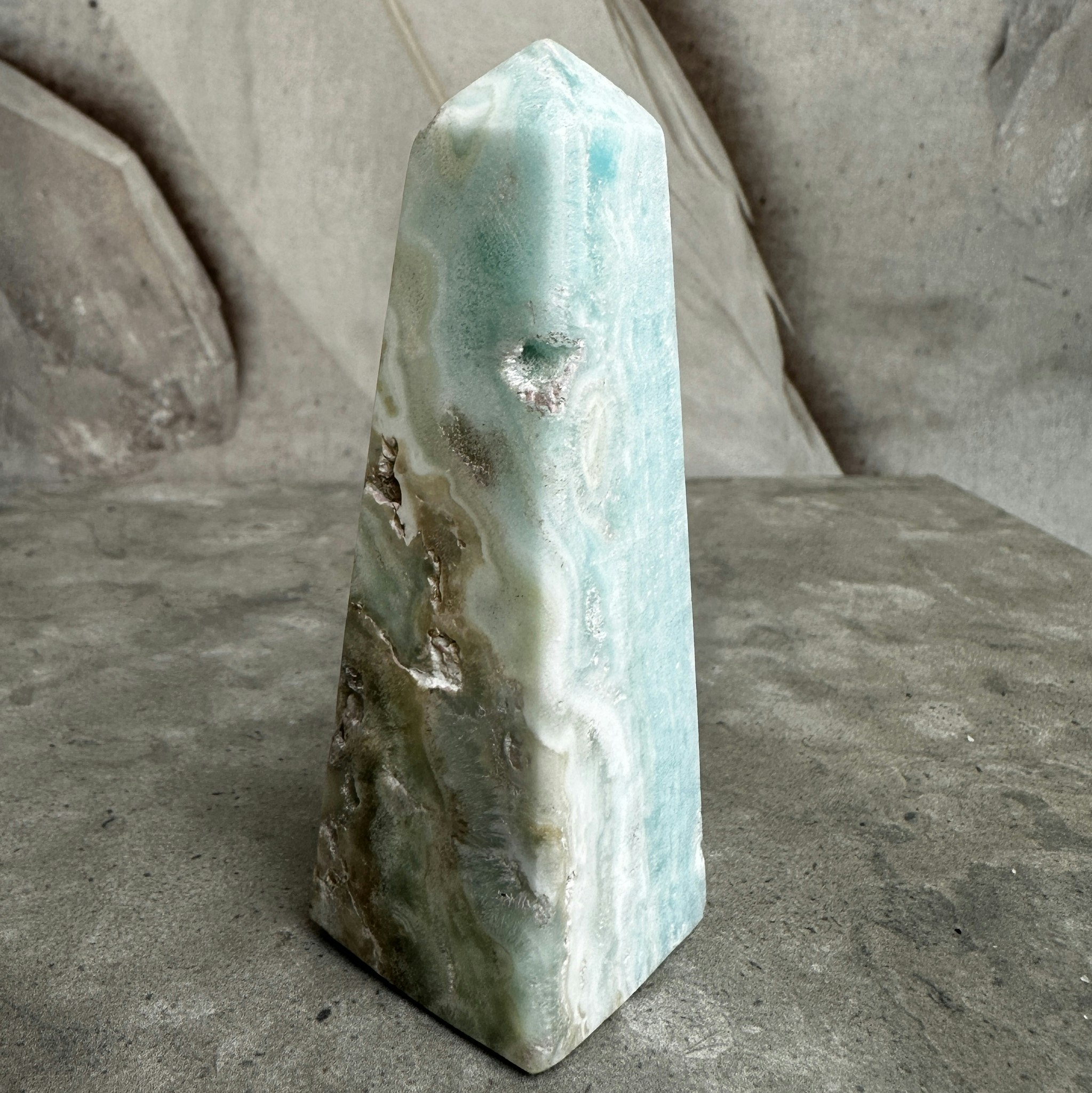 Karibisk Blå Kalcit, stenen för självmedvetande och lugn