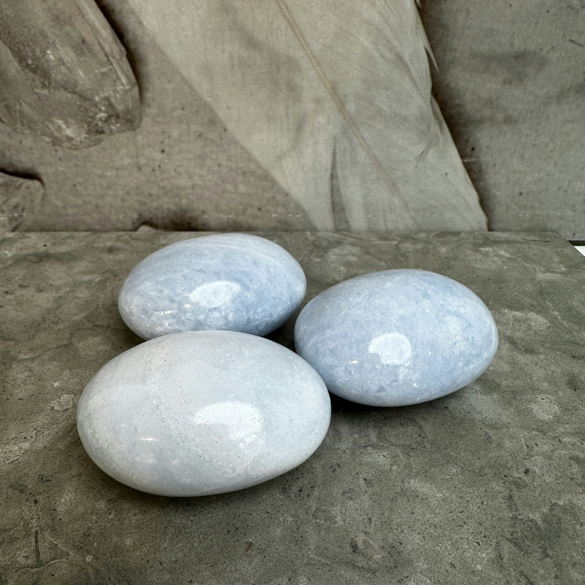 Blå kalcit, jumbo palmstone