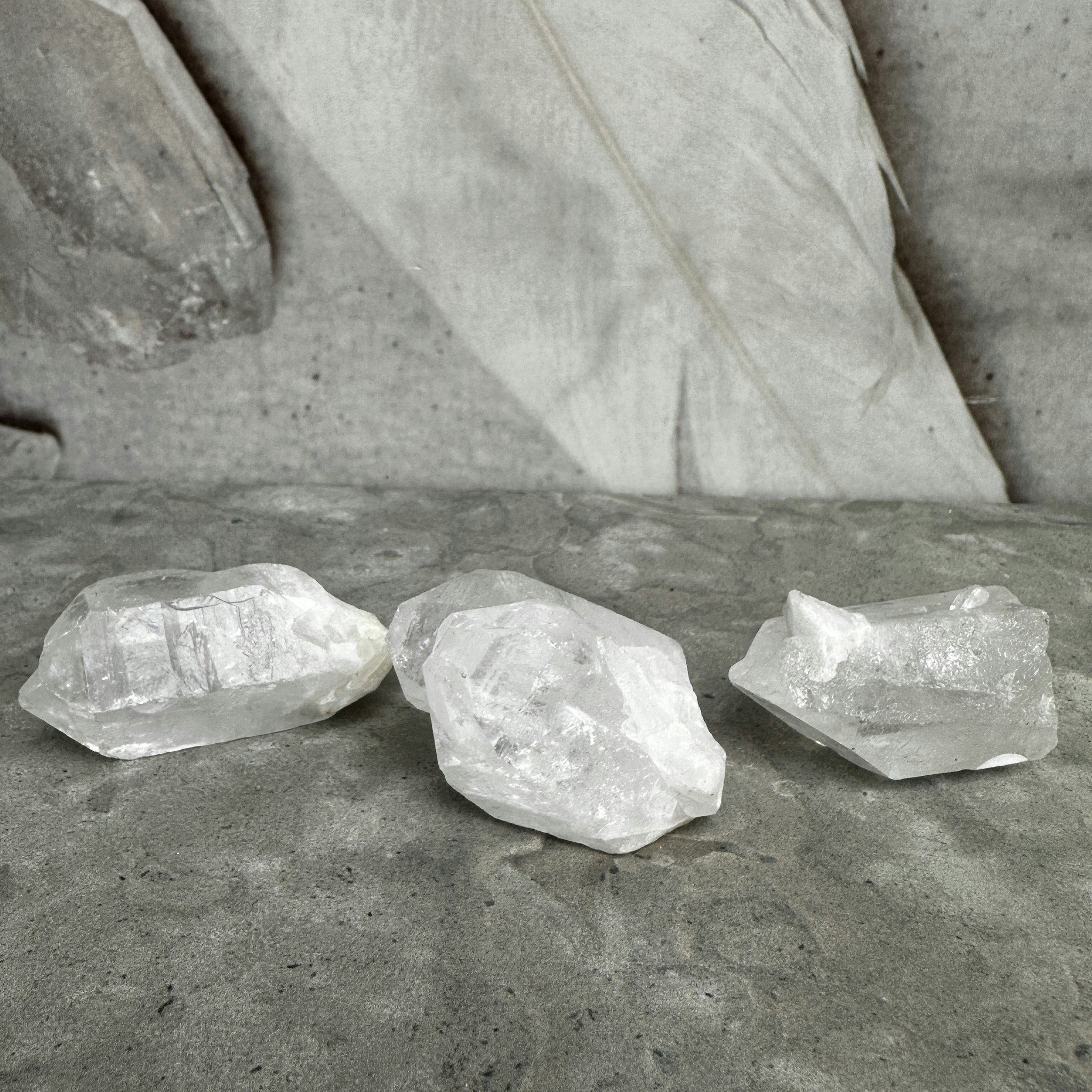 Råa spetsar i Bergkristall