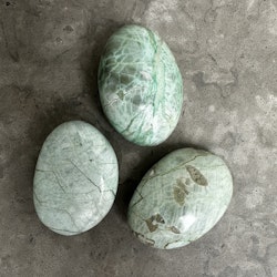 Grön Månsten, palmstone 6-7 cm