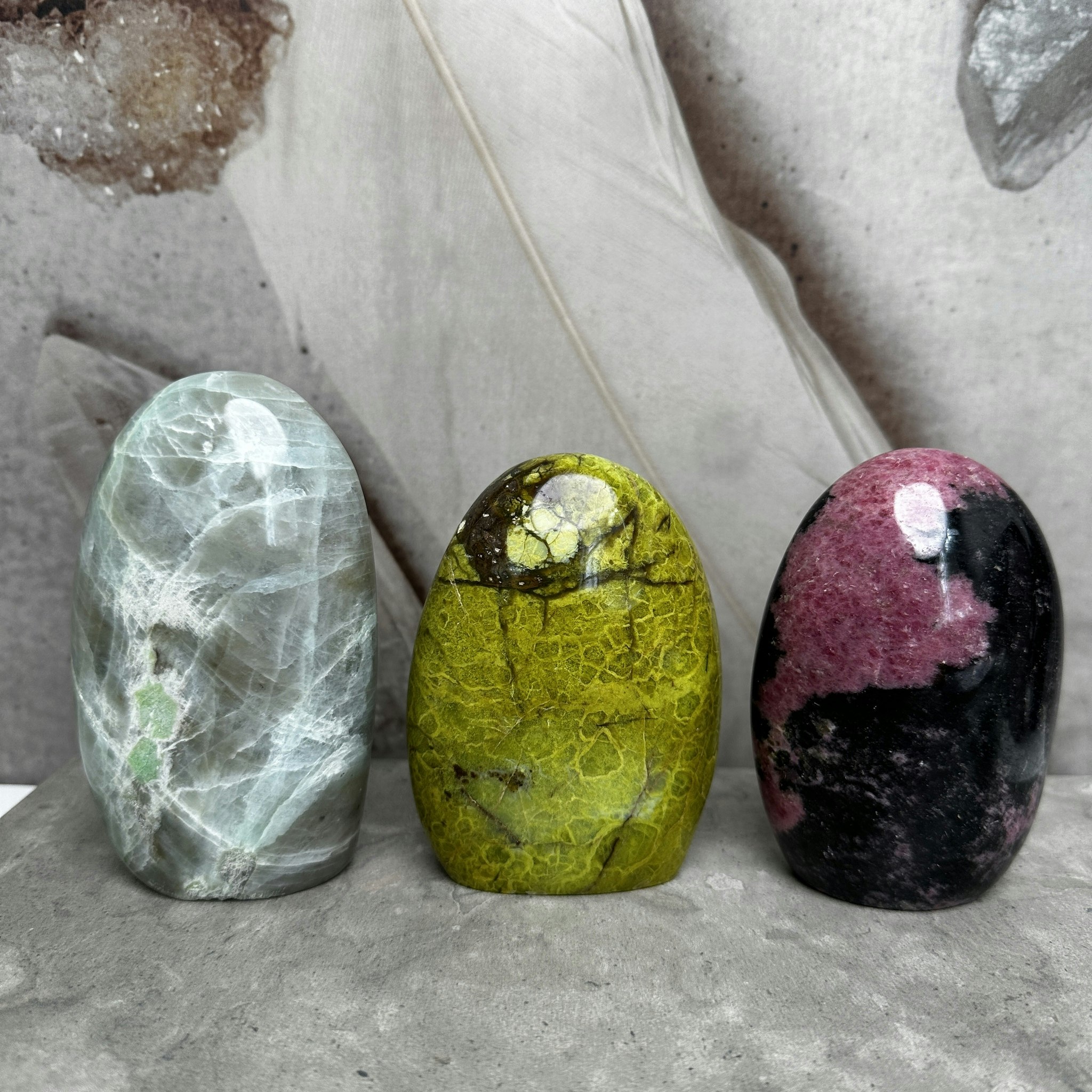 Olika kristaller i free form