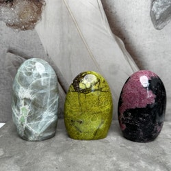 Grön Opal, Free form