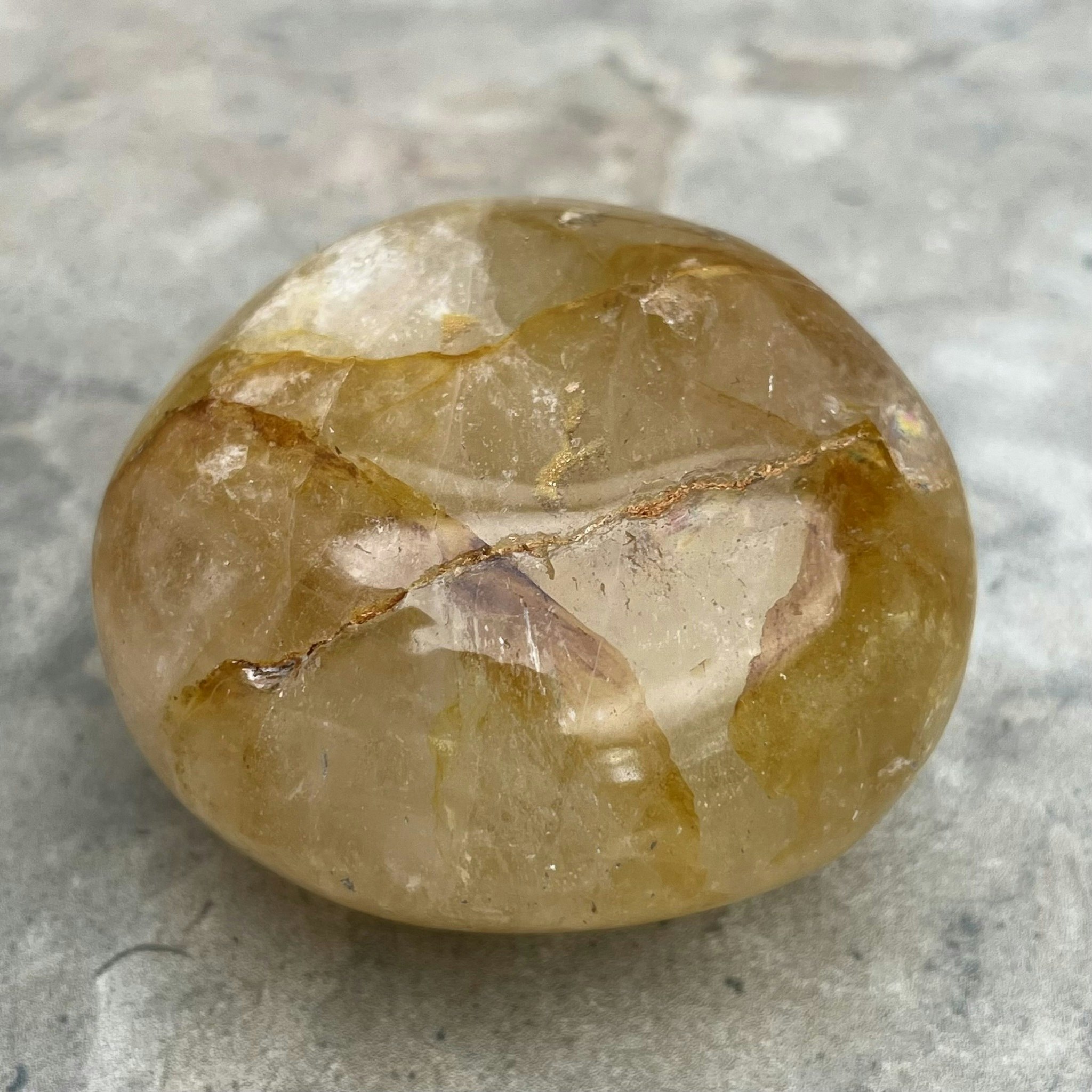 Golden healer, palmstone (D1)
