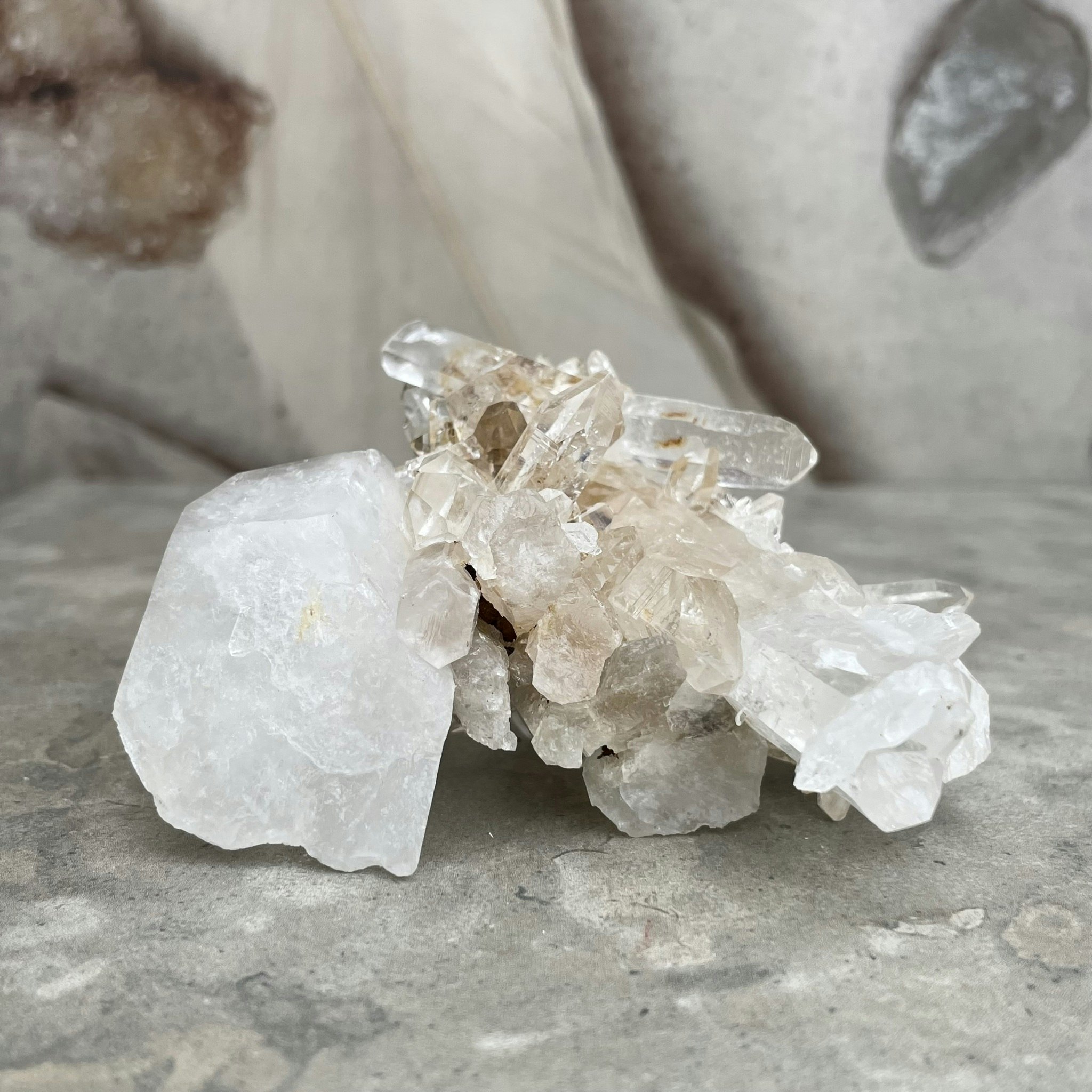 Colombian quartz, kluster