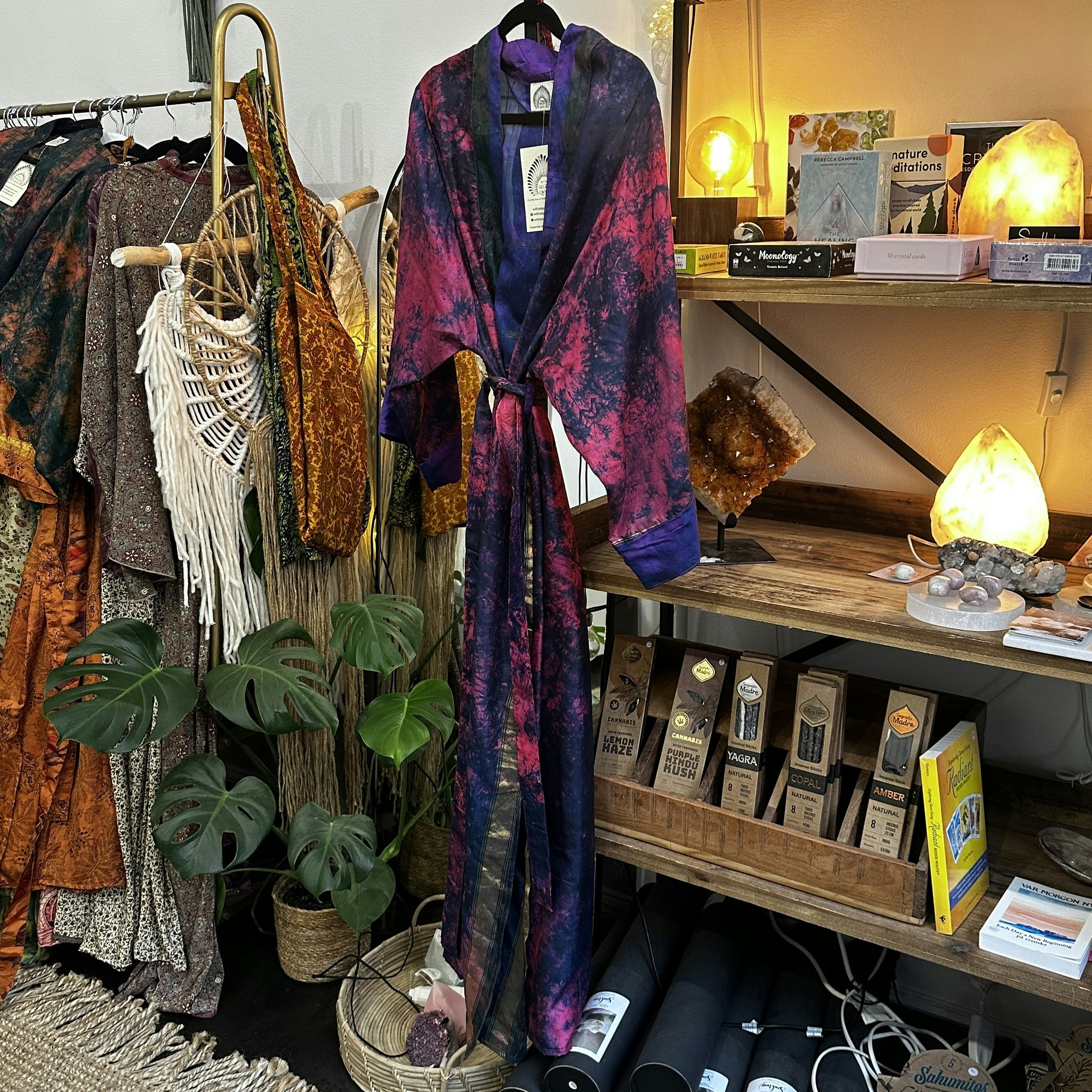 Kimono från WithSegerqvist, lila/rosa (D)