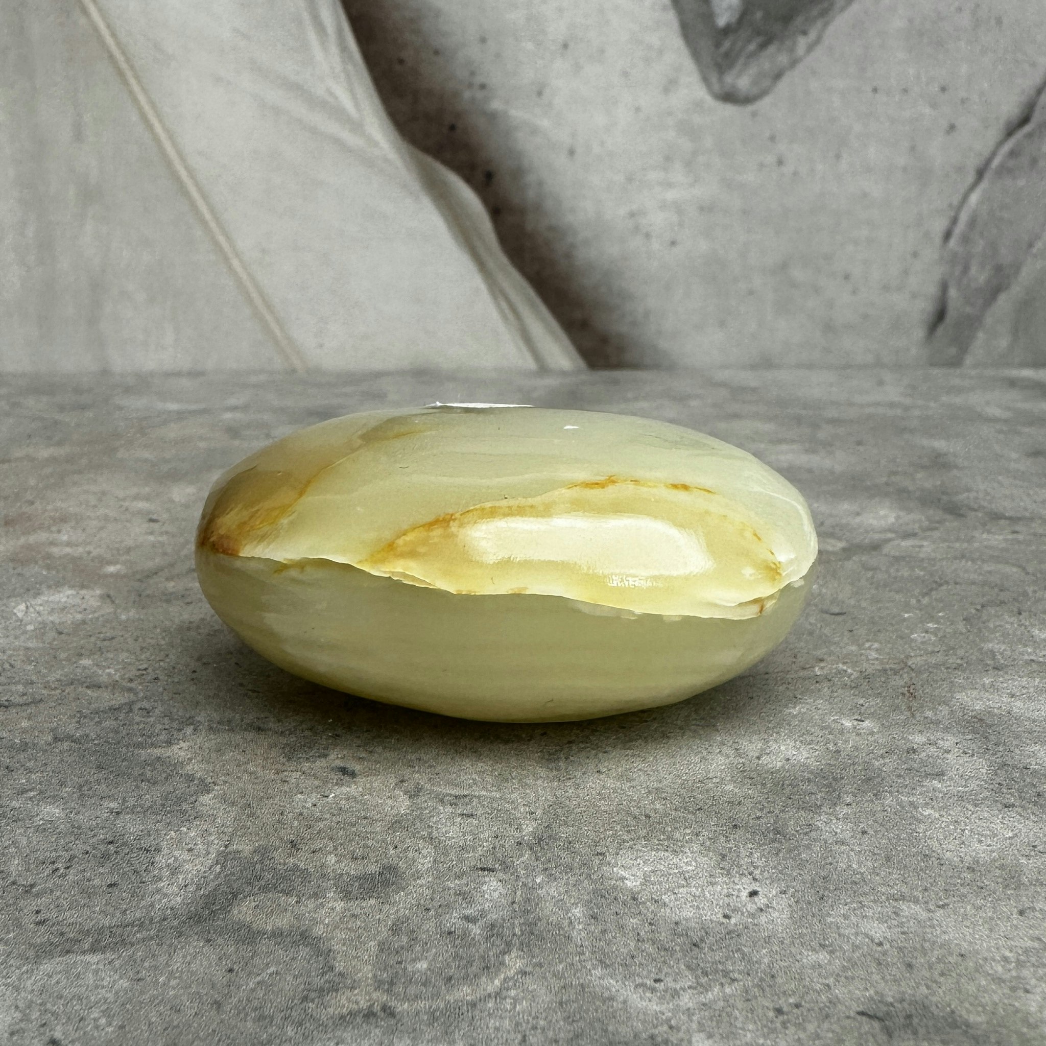 Grön Kalcit, palmstone (A)