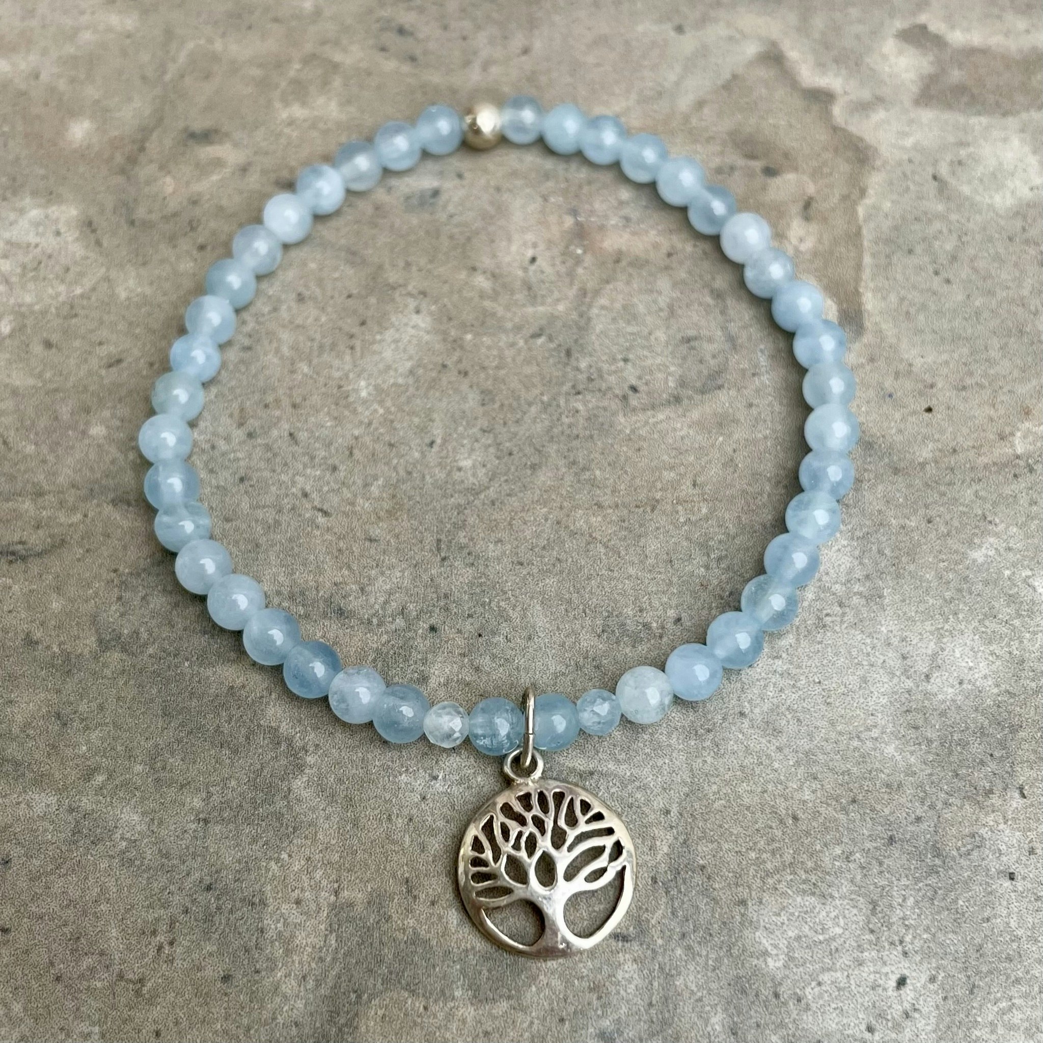 Akvamarin, armband med livetsträd i silver