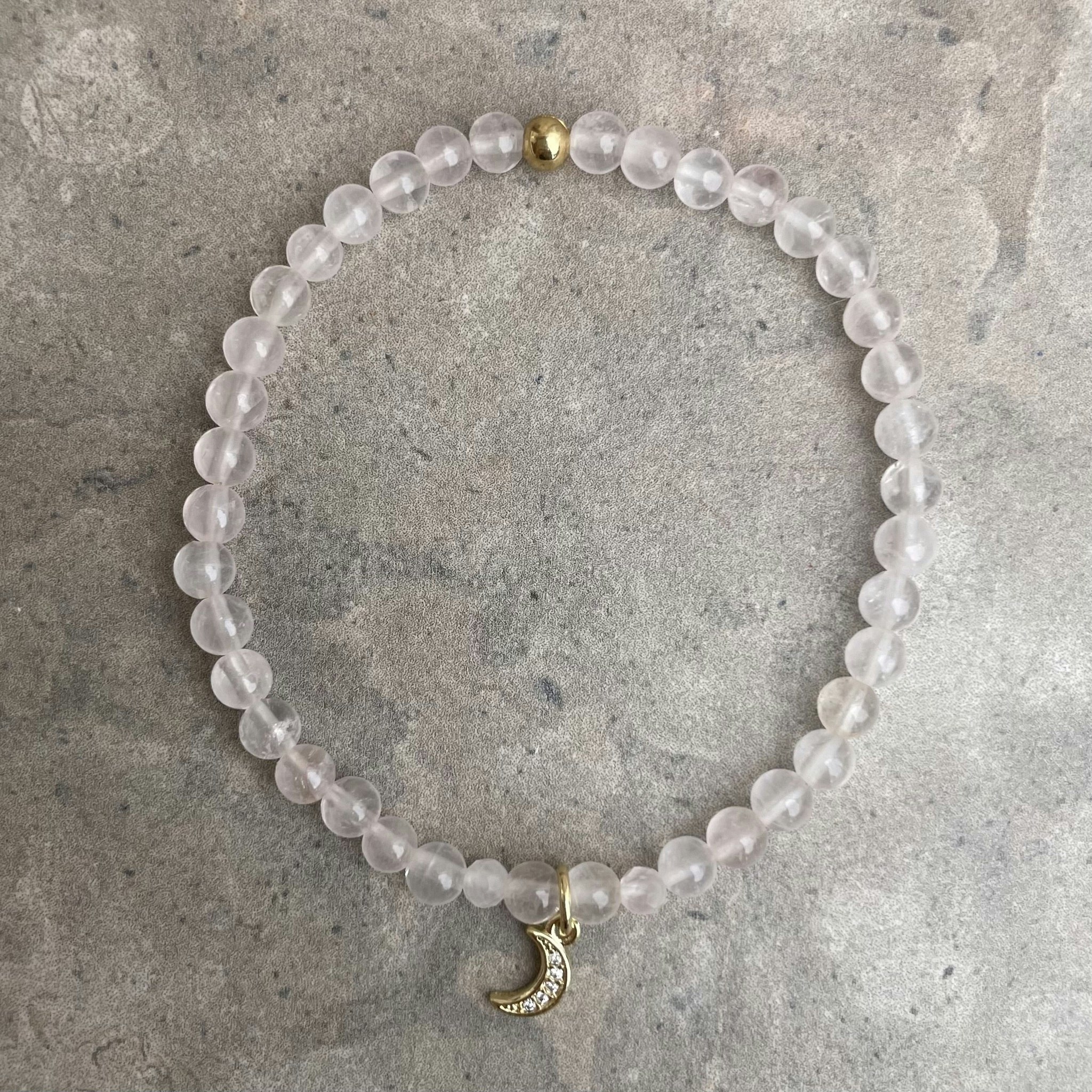 Rosenkvarts, armband med guldmåne