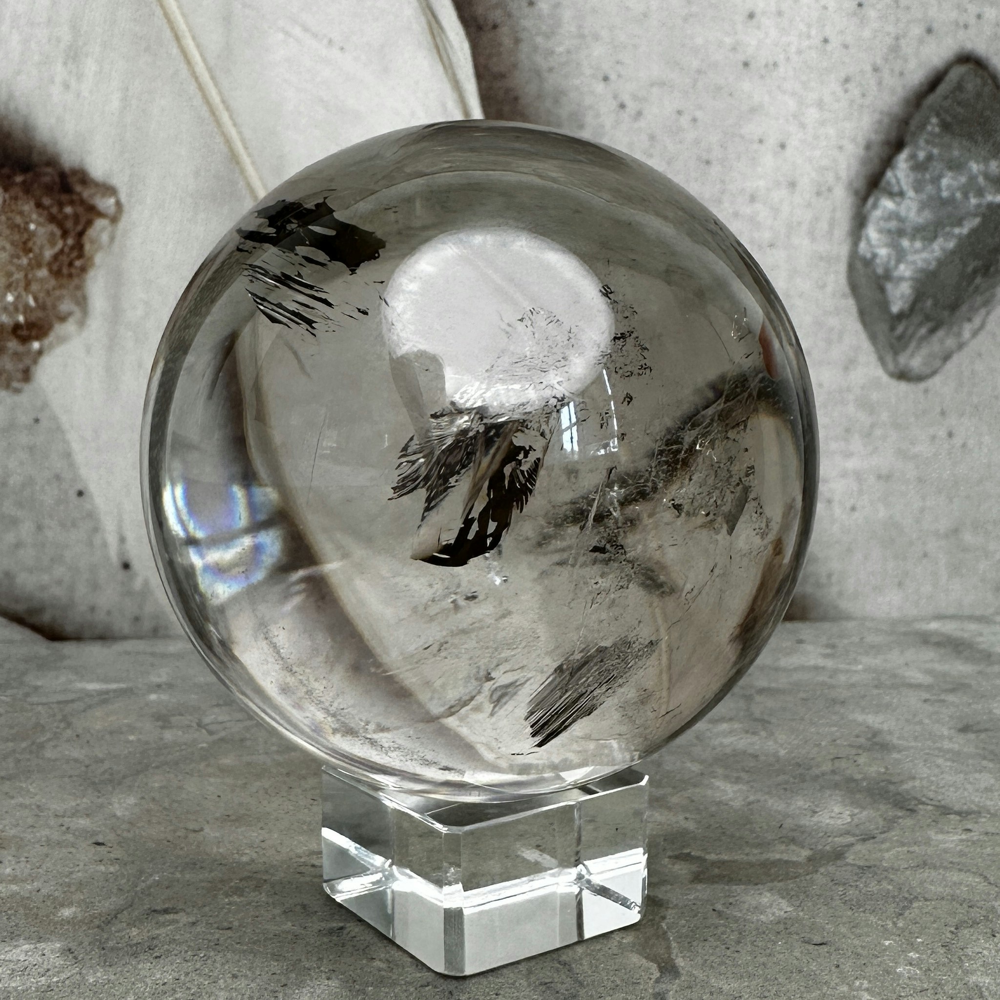 Lemurian Quartz Rökkvarts, klot (I)