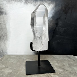 Lemurian Quartz, rå spets på ställ