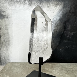 Lemurian Quartz, rå spets på ställ