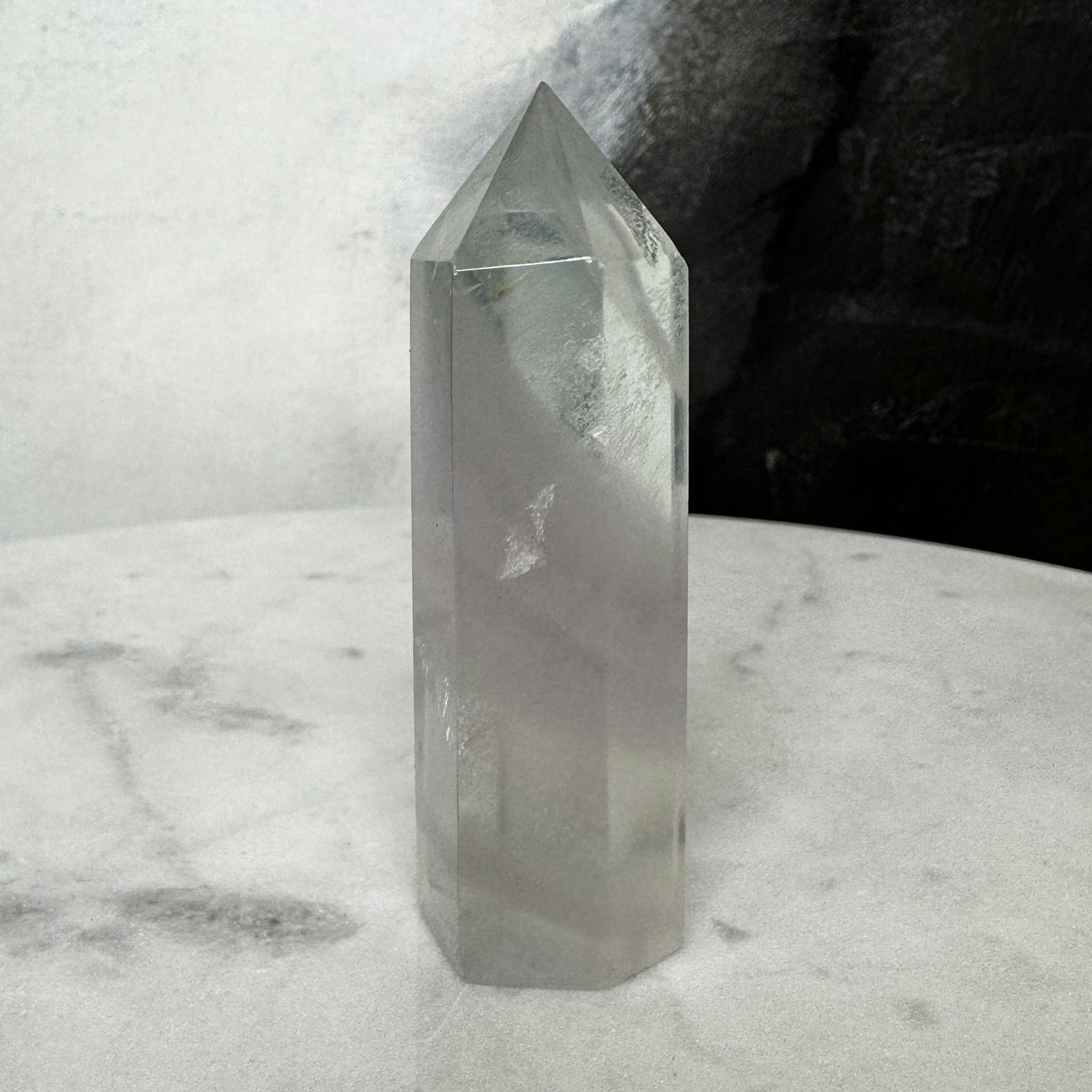 Lavendel fluorit, torn (G) (liten nagg)