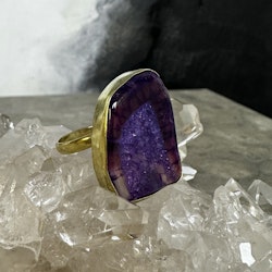 Boho ring med agat i mässing, regnbågsfärgad (I)