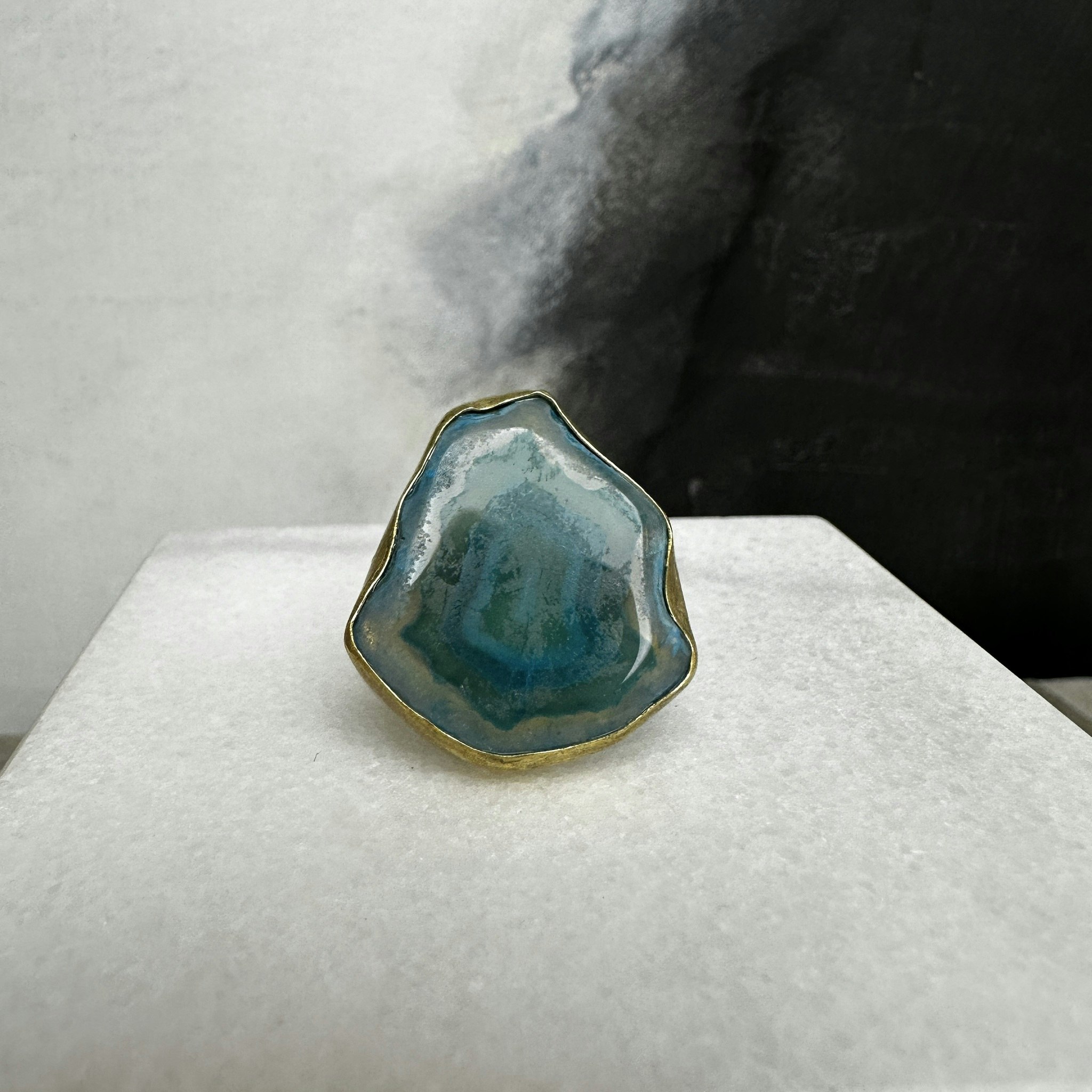 Boho ring med agat i mässing, grön / blå (P)