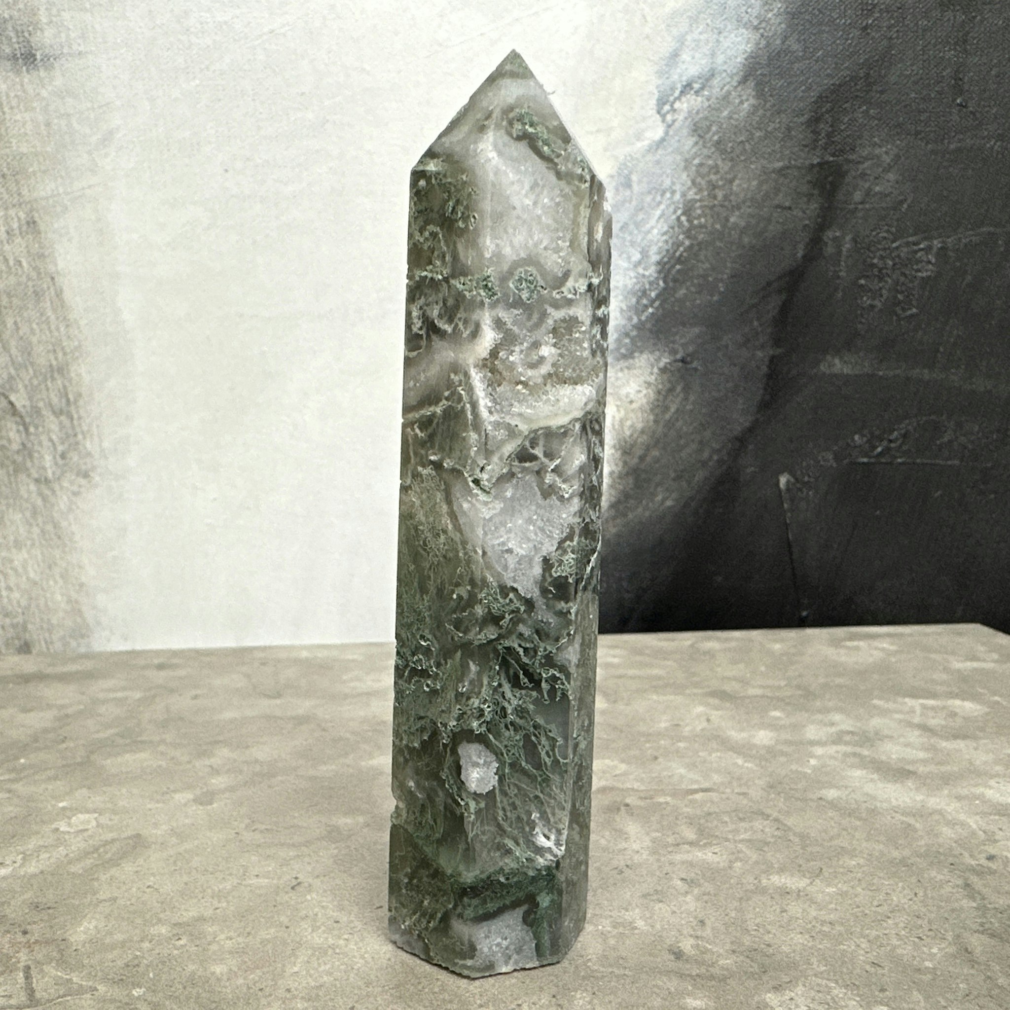 Mossagat, torn (D)