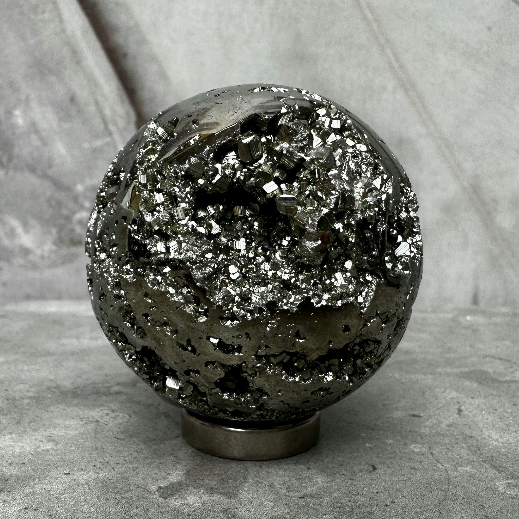 Pyrit, klot (G)