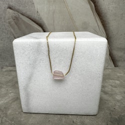 Rosenkvarts, halsband från Biverståhl Crystals