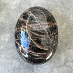 Svart Månsten, palmstones
