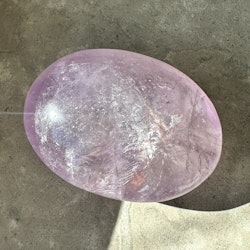 Ametist, jumbo palmstone (E)