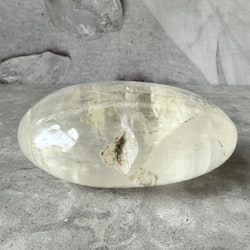 Optisk Kalcit, palmstone (A)