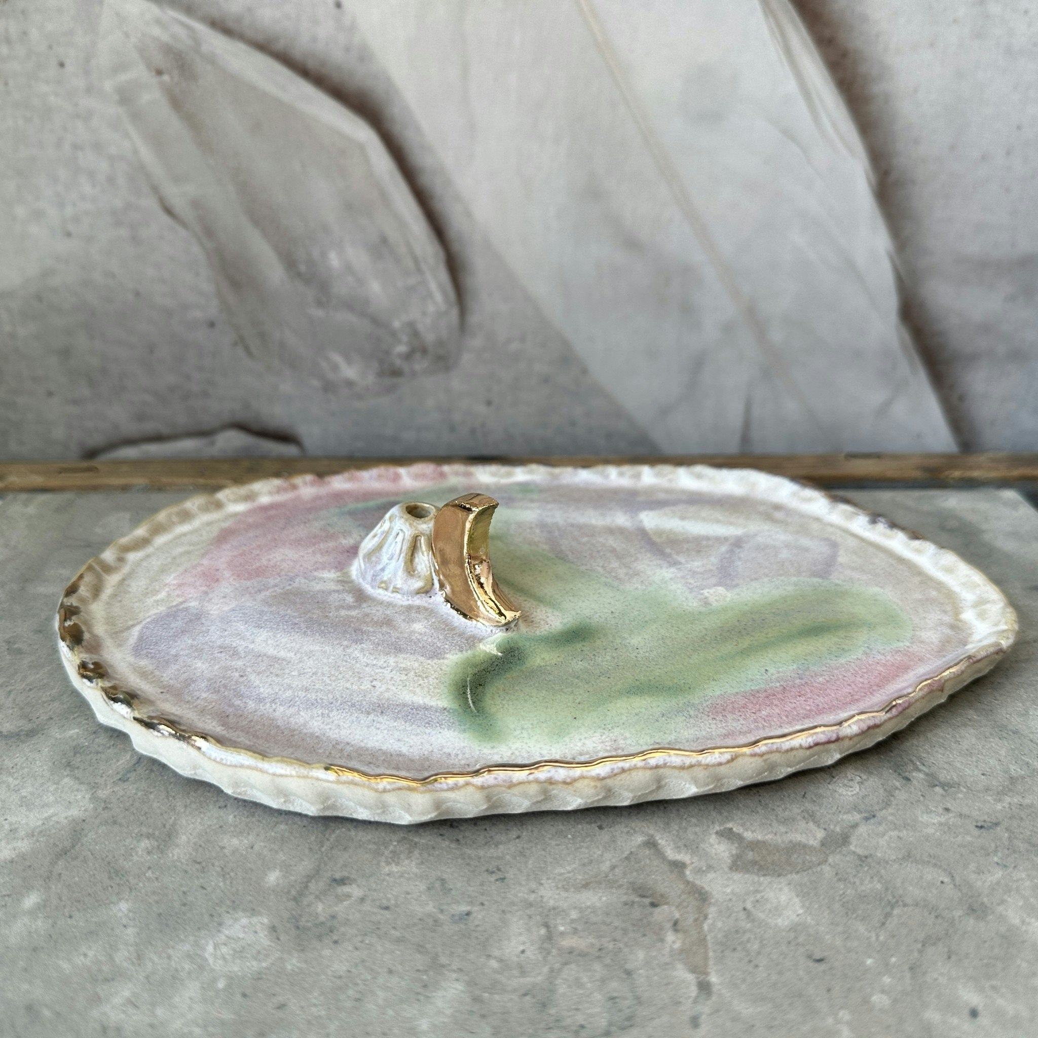 Rökelsefat Earth, oval med äkta guld (K)