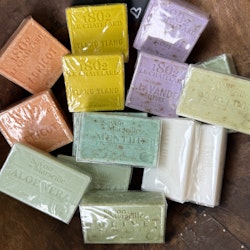 Handgjord tvål, Savon de Marseille, Kokosmjölk