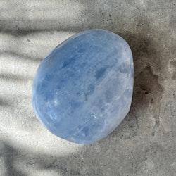 Blå kalcit, palmstone (C)