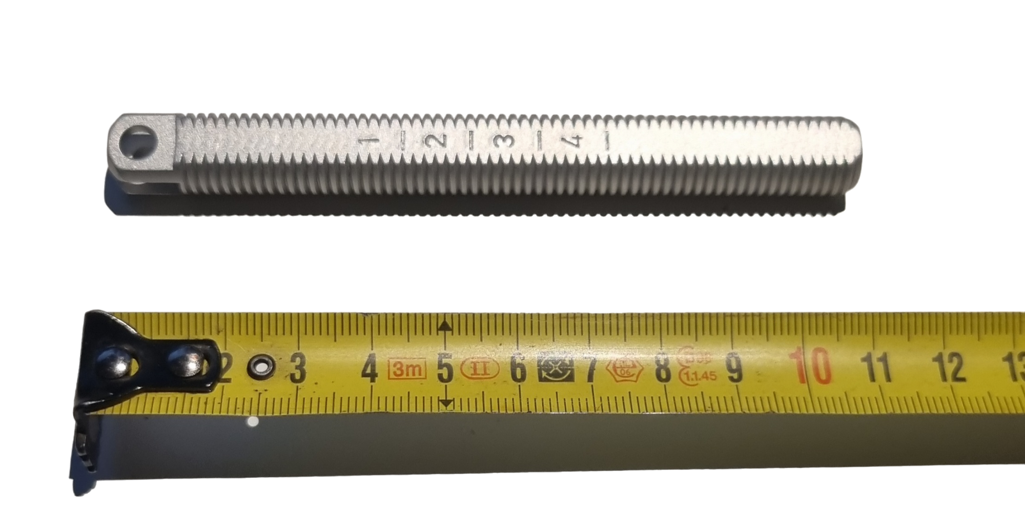Aluminium columns 111mm (säljes parvis)