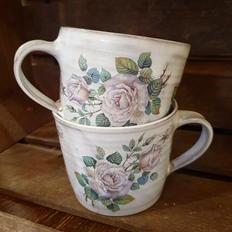 Mugg med olika mönster