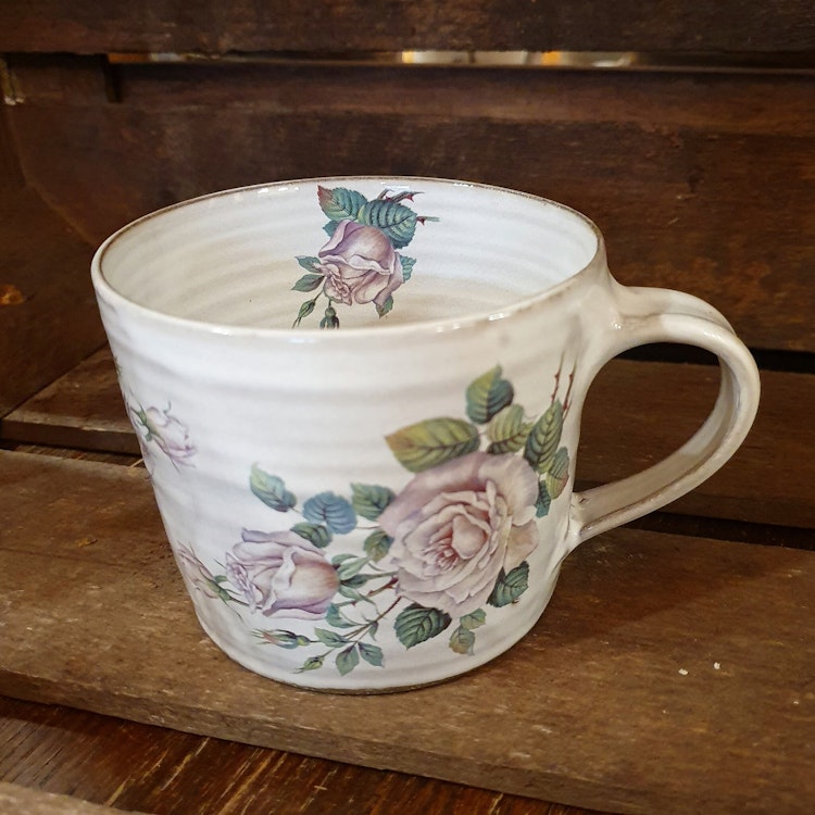 Mugg med olika mönster
