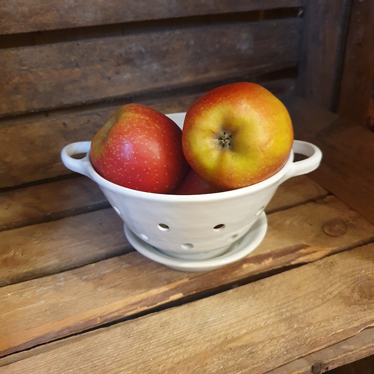 Durkslag med fat