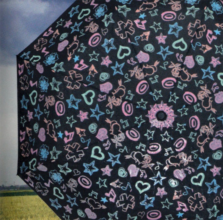 Paraply hopfällbart dam svart o vitt skiftar färg vid regn