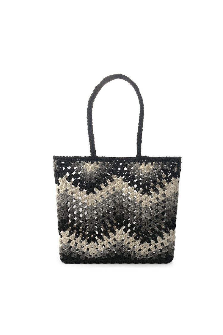 Ceannis virkad väska 050249910 Basket | Crochet Wavy | Black Basket